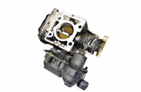 PRZEPUSTNICA 1.8 8V LAGUNA 19 MEGANE CLIO PRZEPUSTNICA 1.8 8V LAGUNA 19 MEGANE CLIO