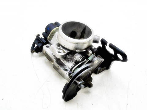 PRZEPUSTNICA FORD MONDEO 1.6 16V PRZEPUSTNICA FORD MONDEO 1.6 16V