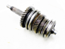 WAŁEK KOŁA SKRZYNI MERCEDES 2.4D W123 S123 240D