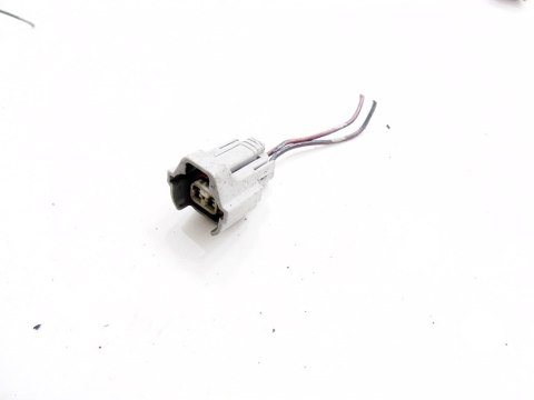 WTYCZKA KOSTKA WTYK KABEK ALMERA N16 1.5 16V WTYCZKA KOSTKA WTYK KABEK ALMERA N16 1.5 16V