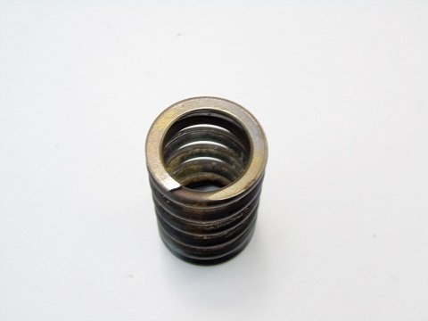 SPRĘŻYNA ZAWORU 1.8 T 20V PASSAT AUDI A4 A6 GOLF SPRĘŻYNA ZAWORU 1.8 T 20V PASSAT AUDI A4 A6 GOLF