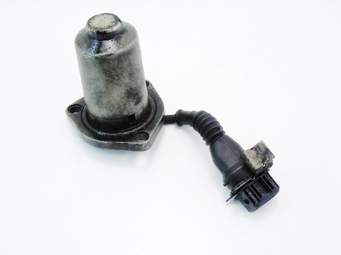 CZUJNIK OLEJU 2.5 TDS TD BMW E38 E39 E34 E36 OMEGA CZUJNIK OLEJU 2.5 TDS TD BMW E38 E39 E34 E36 OMEGA