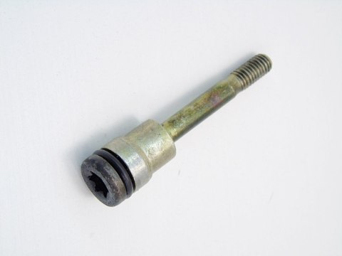 ŚRUBA ROZRZĄDU 2.5 TDS D BMW E38 E39 E34 E36 OMEGA ŚRUBA ROZRZĄDU 2.5 TDS D BMW E38 E39 E34 E36 OMEGA