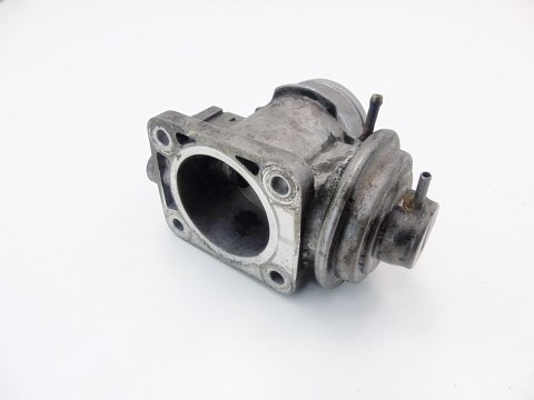 ZAWÓR EGR 2.5 TDS TD OMEGA BMW E38 E39 E34 E36 ZAWÓR EGR 2.5 TDS TD OMEGA BMW E38 E39 E34 E36