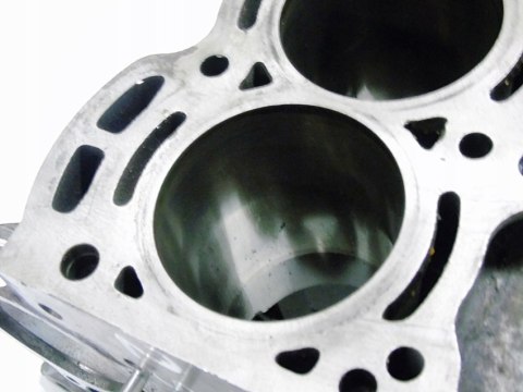 BLOK SILNIKA 1.3 16V VVTI YARIS RACTIS 2SZ JUSTY BLOK SILNIKA 1.3 16V VVTI YARIS RACTIS 2SZ JUSTY