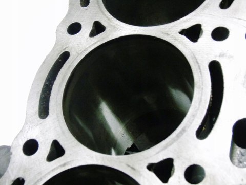BLOK SILNIKA 1.3 16V VVTI YARIS RACTIS 2SZ JUSTY BLOK SILNIKA 1.3 16V VVTI YARIS RACTIS 2SZ JUSTY