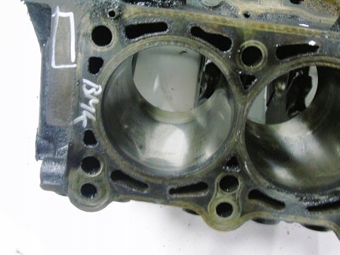 BLOK SILNIKA BMK 3.0 TDI AUDI A6 C6 PHAETON A4 A8 BLOK SILNIKA BMK 3.0 TDI AUDI A6 C6 PHAETON A4 A8