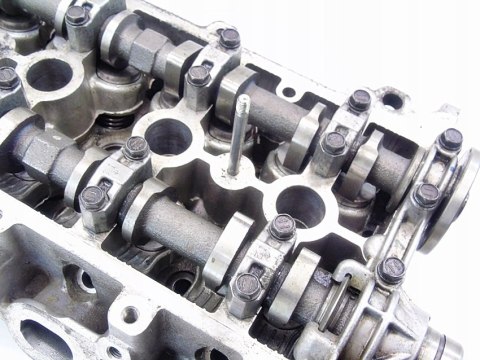 GŁOWICA WAŁKI 1.3 16V VVTI YARIS RACTIS 2SZ JUSTY GŁOWICA WAŁKI 1.3 16V VVTI YARIS RACTIS 2SZ JUSTY