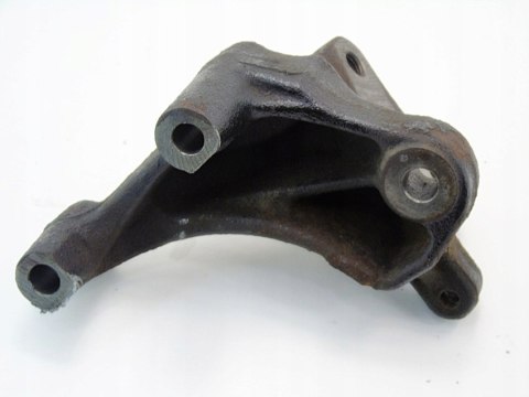 ŁAPA SILNIKA 1.3 16V VVTI YARIS RACTIS 12315-23030 ŁAPA SILNIKA 1.3 16V VVTI YARIS RACTIS 12315-23030
