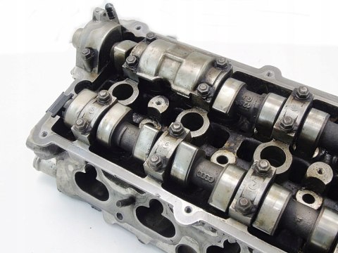GŁOWICA 3.7 4.2 V8 AUDI A8 D2 077103373AE GŁOWICA 3.7 4.2 V8 AUDI A8 D2 077103373AE