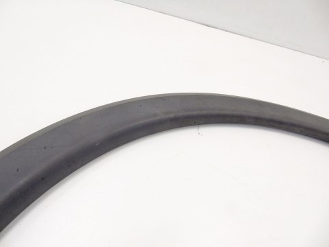 LISTWA BŁOTNIKA PRAWY PRZÓD OPEL CORSA C 3 D LISTWA BŁOTNIKA PRAWY PRZÓD OPEL CORSA C 3 D