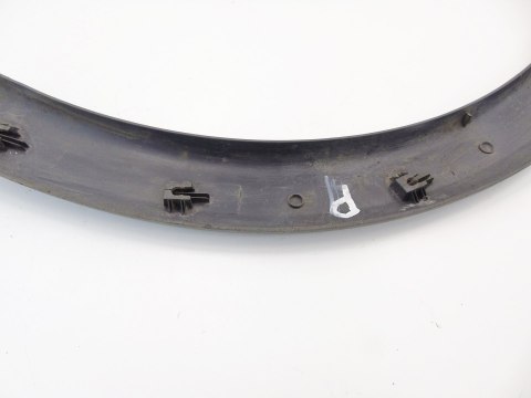 LISTWA BŁOTNIKA PRAWY PRZÓD OPEL CORSA C 3 D LISTWA BŁOTNIKA PRAWY PRZÓD OPEL CORSA C 3 D
