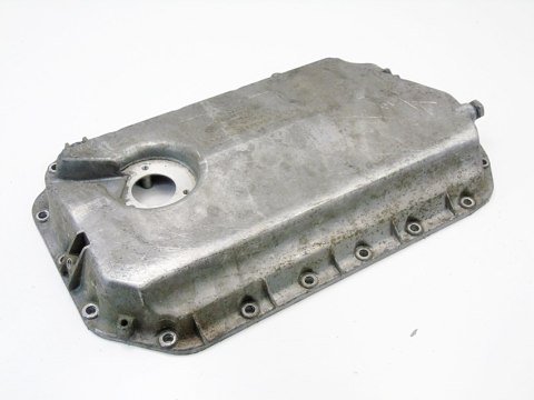 MISKA OLEJU 3.0 B V6 AUDI A4 B6 A6 C5 A8 D3 MISKA OLEJU 3.0 B V6 AUDI A4 B6 A6 C5 A8 D3