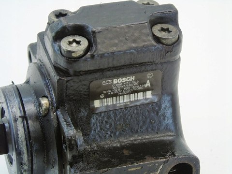 POMPA WTRYSKOWA 2.2 CDI MERCEDES W203 S203 CL203 POMPA WTRYSKOWA 2.2 CDI MERCEDES W203 S203 CL203