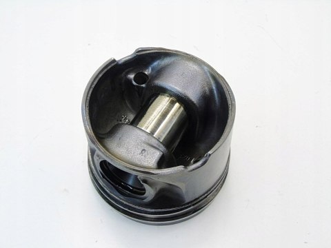 TŁOK 84L107 3.0 D BMW X5 X6 E70 E71 E60 E90 E61 TŁOK 84L107 3.0 D BMW X5 X6 E70 E71 E60 E90 E61