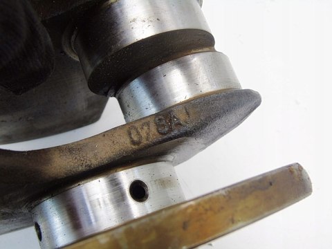 WAŁ KORBOWY 078AJ 3.0 B V6 AUDI A4 B6 A6 C5 A8 D3 WAŁ KORBOWY 078AJ 3.0 B V6 AUDI A4 B6 A6 C5 A8 D3