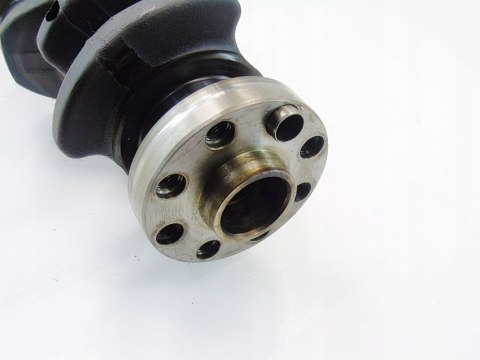 WAŁ KORBOWY 3.0 D BMW X5 X6 E70 E71 E60 E90 E61 WAŁ KORBOWY 3.0 D BMW X5 X6 E70 E71 E60 E90 E61