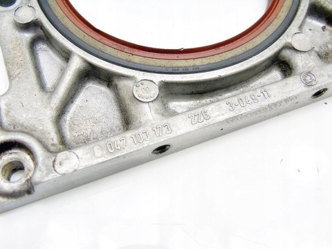 OBUDOWA DEKIEL WAŁU TYŁ 1.4 8V MPI SKODA FABIA OBUDOWA DEKIEL WAŁU TYŁ 1.4 8V MPI SKODA FABIA