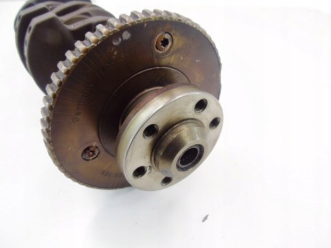 WAŁ KORBOWY 050B 1.6 8V PASSAT B5 AUDI A4 B5 WAŁ KORBOWY 050B 1.6 8V PASSAT B5 AUDI A4 B5