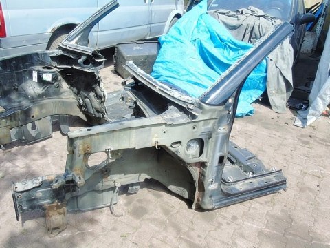 ĆWIARTKA SŁUPEK KIELICH PRZÓD HYUNDAI TUCSON 1 05 ĆWIARTKA SŁUPEK KIELICH PRZÓD HYUNDAI TUCSON 1 05