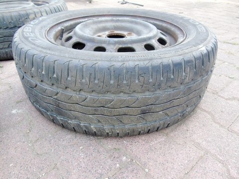 KOŁA OPONY FELGI STALOWE 16" HYUNDAI TUCSON 1 05 KOŁA OPONY FELGI STALOWE 16" HYUNDAI TUCSON 1 05