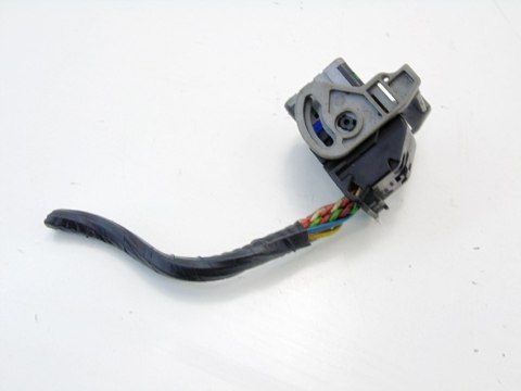 WTYCZKA 1.4 8V C2 C3 207 206 1007 NEMO BIPPER QUBO WTYCZKA 1.4 8V C2 C3 207 206 1007 NEMO BIPPER QUBO