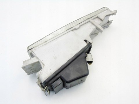 HALOGEN PRAWY AUDI 80 B4 1993 13252600RE HALOGEN PRAWY AUDI 80 B4 1993 13252600RE
