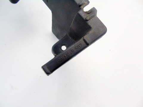 MOCOWANIE LAMPY TYŁ AUDI 80 B4 2.0 1993 8A0945567 MOCOWANIE LAMPY TYŁ AUDI 80 B4 2.0 1993 8A0945567