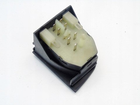 PRZEŁĄCZNIK LUSTEREK AUDI 80 B4 1993 895959527B PRZEŁĄCZNIK LUSTEREK AUDI 80 B4 1993 895959527B