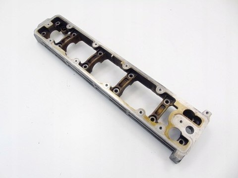 RAMKA GŁOWICY 1.8 2.0 16V 407 406 C5 XSARA PICASSO RAMKA GŁOWICY 1.8 2.0 16V 407 406 C5 XSARA PICASSO