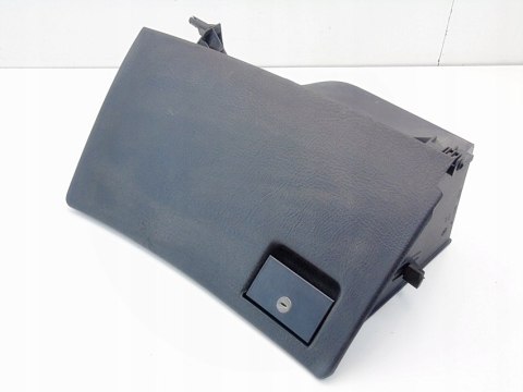 SCHOWEK ZAMEK KLAMKA AUDI 80 B4 1993 8A1857035B SCHOWEK ZAMEK KLAMKA AUDI 80 B4 1993 8A1857035B