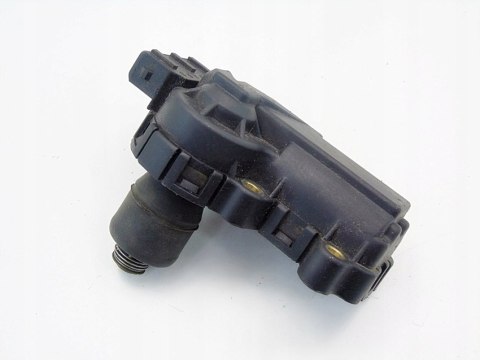 SILNIK KROKOWY AUDI 80 B4 2.0 8V 93 0132008601 SILNIK KROKOWY AUDI 80 B4 2.0 8V 93 0132008601