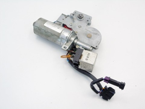 SILNIK SZYBERDACHU AUDI 80 B4 1993 893877795A SILNIK SZYBERDACHU AUDI 80 B4 1993 893877795A