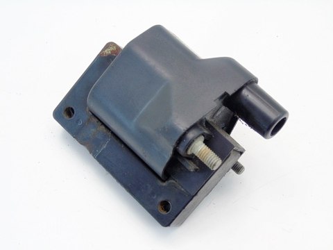 CEWKA ZAPŁONOWA AUDI 90 80 B4 2.0 1.8 1993 CEWKA ZAPŁONOWA AUDI 90 80 B4 2.0 1.8 1993