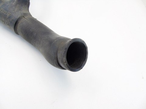 WĄŻ PRZEWÓD WODY AUDI 80 B4 1.8 2.0 93 8A0121101B WĄŻ PRZEWÓD WODY AUDI 80 B4 1.8 2.0 93 8A0121101B