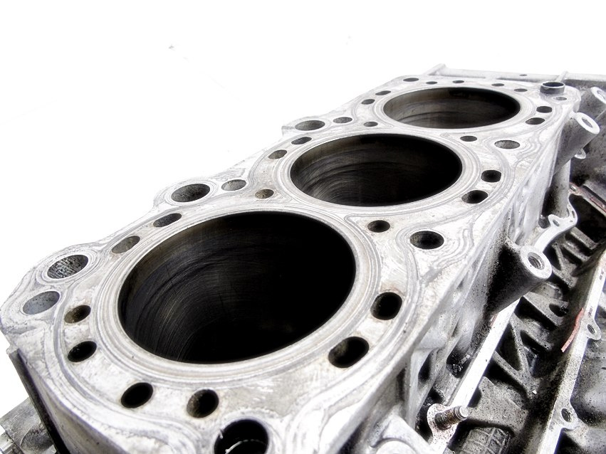 BLOK GOŁY 3.0 V6 CDTI TID SIGNUM VECTRA SAAB 95 BLOK GOŁY 3.0 V6 CDTI TID SIGNUM VECTRA SAAB 95