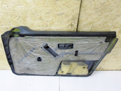 BOCZEK DRZWI LEWY PRZÓD AUDI 80 B4 93 SEDAN BOCZEK DRZWI LEWY PRZÓD AUDI 80 B4 93 SEDAN