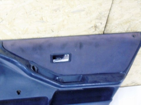 BOCZEK DRZWI PRAWY PRZÓD AUDI 80 B4 93 SEDAN BOCZEK DRZWI PRAWY PRZÓD AUDI 80 B4 93 SEDAN