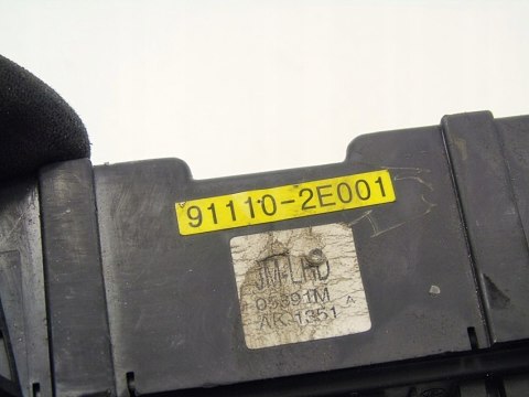 SKRZYNKA BEZPIECZNIKÓW TUCSON I 2.0B 91110-2E001 SKRZYNKA BEZPIECZNIKÓW TUCSON I 2.0B 91110-2E001