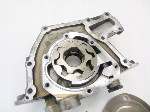 POMPA OLEJU 1.9 D JTDM ALFA 159 CROMA SAAB 95 POMPA OLEJU 1.9 D JTDM ALFA 159 CROMA SAAB 95