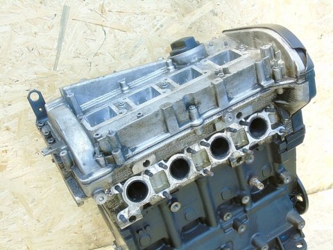 SILNIK AEB 1.8 20V TURBO PASSAT AUDI A4 B5 A6 C5 SILNIK AEB 1.8 20V TURBO PASSAT AUDI A4 B5 A6 C5