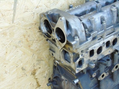 SILNIK Z13DT 1.3 CDTI CORSA C AGILA COMBO MERIVA SILNIK Z13DT 1.3 CDTI CORSA C AGILA COMBO MERIVA