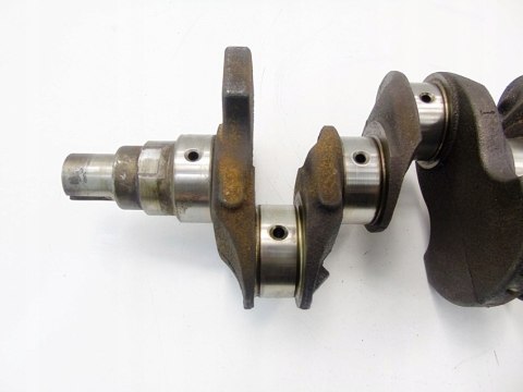 WAŁ KORBOWY 1.6 16V Z6 MAZDA 3 BK BL WAŁ KORBOWY 1.6 16V Z6 MAZDA 3 BK BL