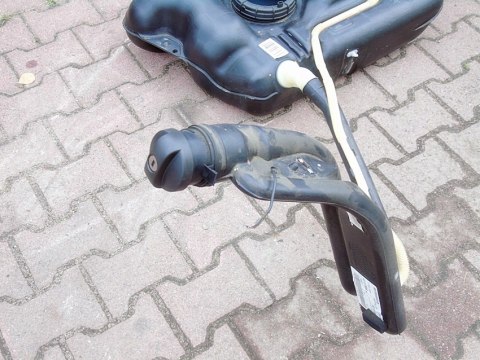 BAK ZBIORNIK PALIWA 1.2 CITROEN C3 III 18R EWPB BAK ZBIORNIK PALIWA 1.2 CITROEN C3 III 18R EWPB