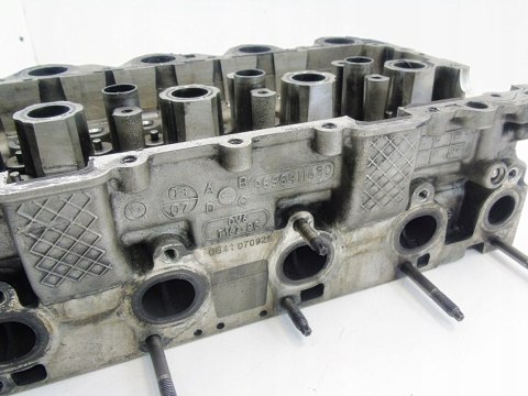 GŁOWICA 1.6 HDI C4 C5 207 307 407 308 206 3008 C2 GŁOWICA 1.6 HDI C4 C5 207 307 407 308 206 3008 C2