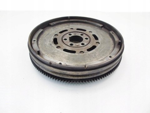 KOŁO DWUMASOWE 1.8 T TURBO PASSAT AUDI A4 A6 KOŁO DWUMASOWE 1.8 T TURBO PASSAT AUDI A4 A6