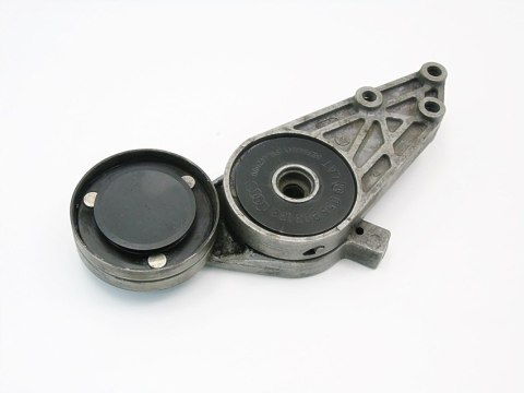 NAPINACZ PASKA 1.8 T TURBO PASSAT AUDI A4 A6 NAPINACZ PASKA 1.8 T TURBO PASSAT AUDI A4 A6