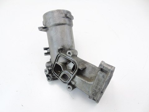 OBUDOWA FILTRA OLEJU 2.0 D BMW E46 E90 E60 E61 E87 OBUDOWA FILTRA OLEJU 2.0 D BMW E46 E90 E60 E61 E87