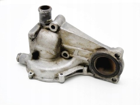 OBUDOWA POMPY WODY 1.8 T TURBO PASSAT AUDI A4 A6 OBUDOWA POMPY WODY 1.8 T TURBO PASSAT AUDI A4 A6
