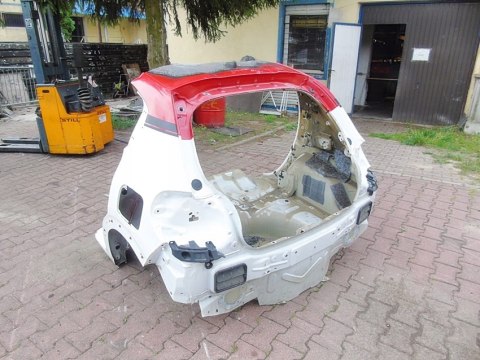 TYŁ BŁOTNIKI ĆWIARTKA DUPA CITROEN C3 III 18R EWPB TYŁ BŁOTNIKI ĆWIARTKA DUPA CITROEN C3 III 18R EWPB